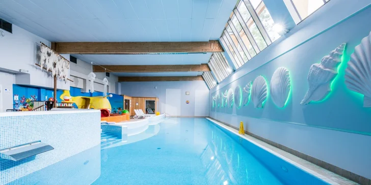 Międzyzdroje: hotel pri pláži, neobmedzene wellness, polpenzia a raj pre deti