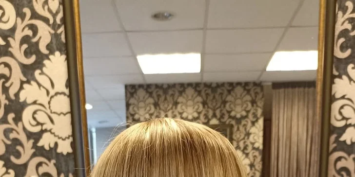 Strih, balayage alebo regenerácia vlasov ultrazvukovou žehličkou