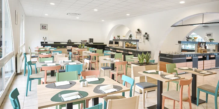 Dovolenka na ostrove Krk: 3* hotel kúsok od pláže, strava aj 2 deti do 9,99 rokov zdarma