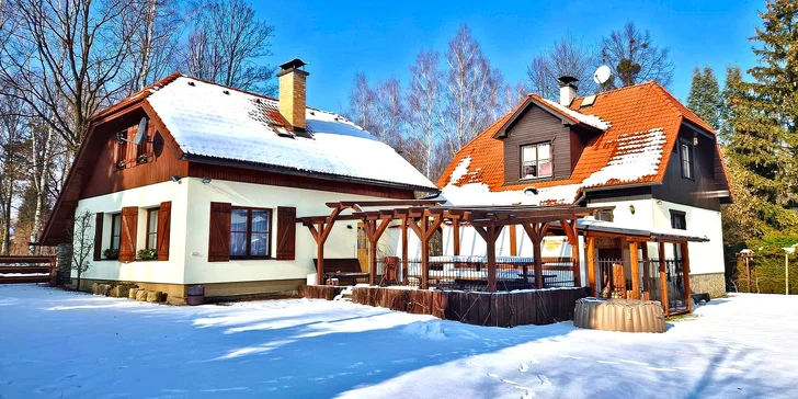 Zrekonštruovaná chalupa vo Frýdlante nad Ostravicí: priamo pri rieke, vlastná sauna, vírivka a záhrada, 9 km od Lysé hory