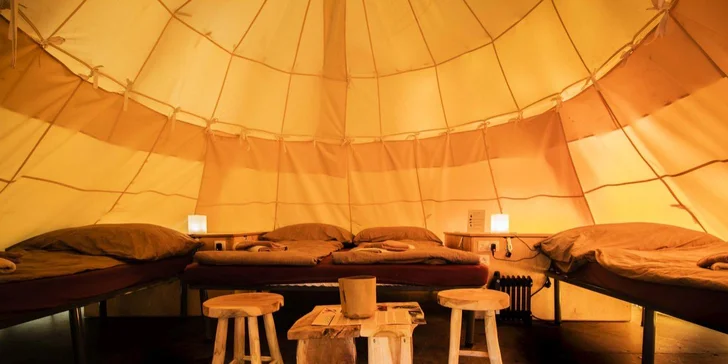 Pobyt v indiánskej dedinke pre 2–4 osoby: nocľah v teepee, raňajky a Offroad Safari jazda