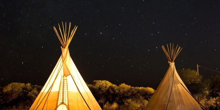 Pobyt v indiánskej dedinke pre 2–4 osoby: nocľah v teepee, raňajky a Offroad Safari jazda