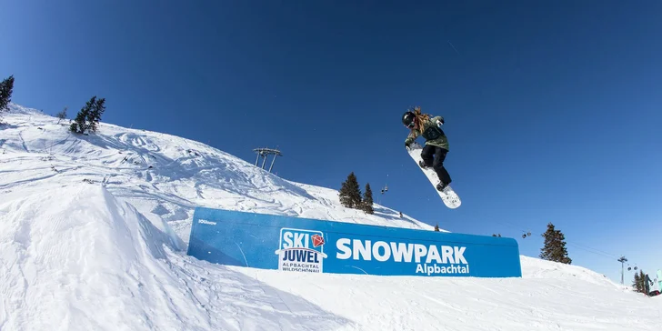 Relax a aktívna dovolenka v Alpách: 4* hotel s polpenziou plus, neobmedzený wellness, karta výhod