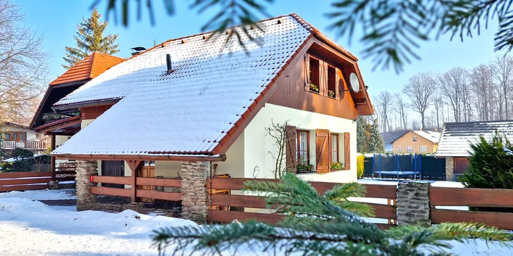 Zrekonštruovaná chalupa vo Frýdlante nad Ostravicí: priamo pri rieke, vlastná sauna, vírivka a záhrada, 9 km od Lysé hory