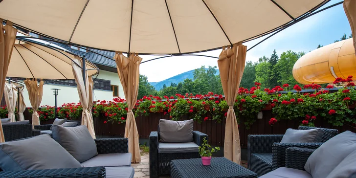 Dovolenka v poľských Krkonošiach: raňajky, polpenzia alebo plná penzia, neobmedzený vstup do aquaparku