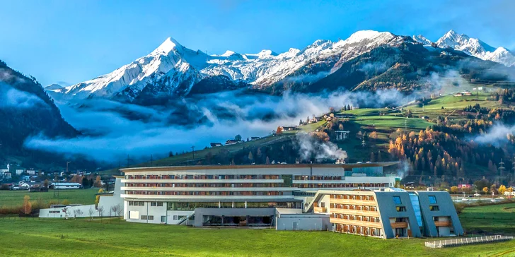 Dovolenka v Kaprune: moderný 4* hotel s polpenziou a bohatým saunovým a vodným svetom