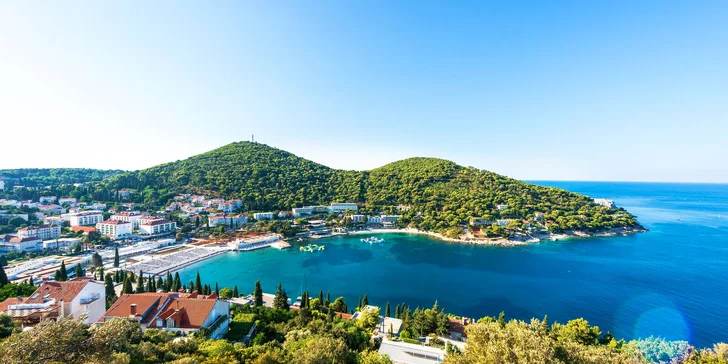 Dubrovník: hotel s bazénom a polpenziou, lokalita hneď pri pláži