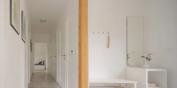 Prenájom krásneho domu v Němčičkách až pre 6 osôb, záhrada s jazierkom a božský pokoj