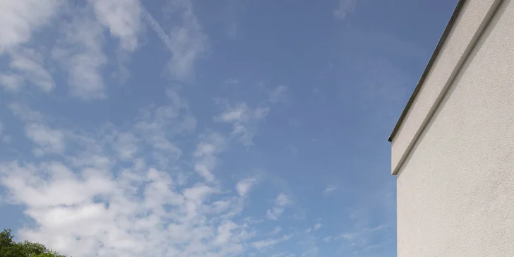 Prenájom krásneho domu v Němčičkách až pre 6 osôb, záhrada s jazierkom a božský pokoj