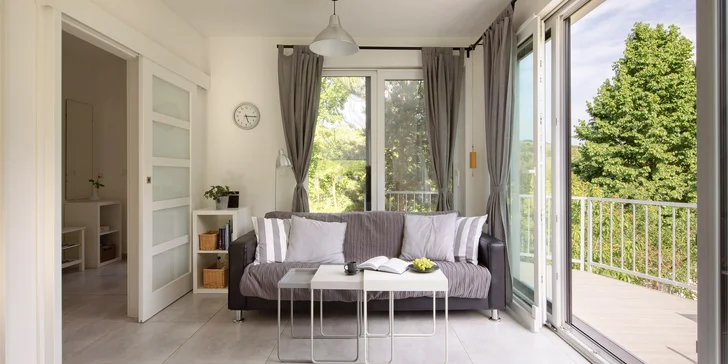 Prenájom krásneho domu v Němčičkách až pre 6 osôb, záhrada s jazierkom a božský pokoj