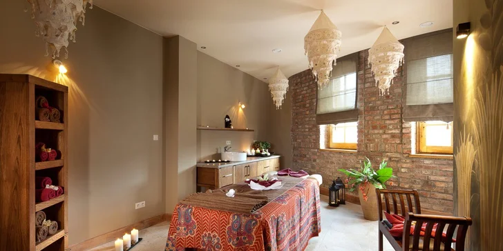 Parádny rezort 13 km od Baltu: raňajky, wellness, zoo aj kone, vlastné jazero, festival a mnoho ďalšieho