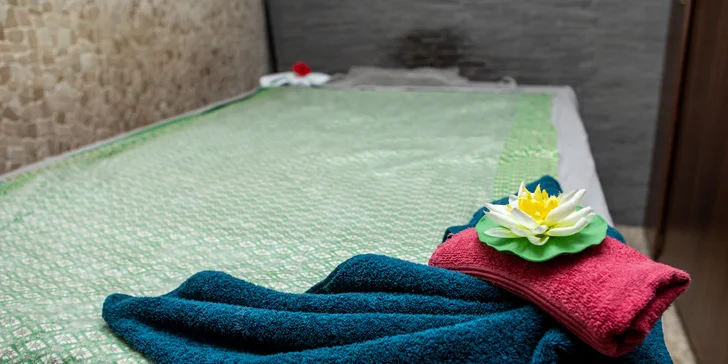 Thajská olejová aromatická masáž: 30 alebo 60 minút relaxu