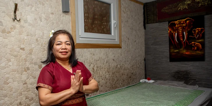 Thajská olejová aromatická masáž: 30 alebo 60 minút relaxu