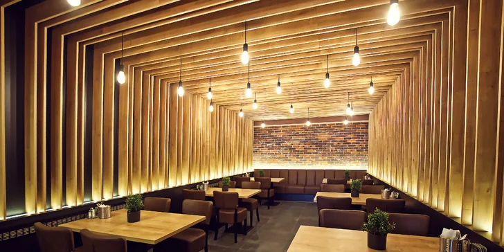 Dovolenka na juhu Moravy: penzión s raňajkami aj polpenziou, zľava na vstup do Aqualandu Moravia