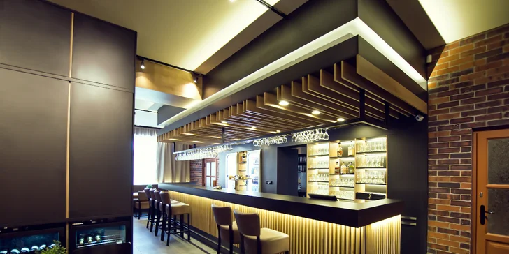 Dovolenka na juhu Moravy: penzión s raňajkami aj polpenziou, zľava na vstup do Aqualandu Moravia