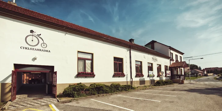 Dovolenka na juhu Moravy: penzión s raňajkami aj polpenziou, zľava na vstup do Aqualandu Moravia