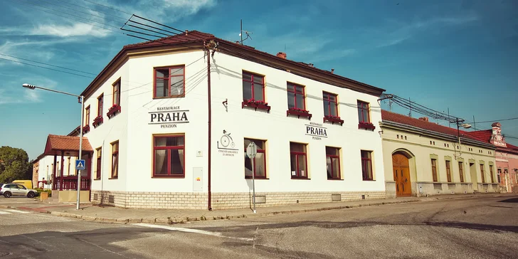 Dovolenka na juhu Moravy: penzión s raňajkami aj polpenziou, zľava na vstup do Aqualandu Moravia