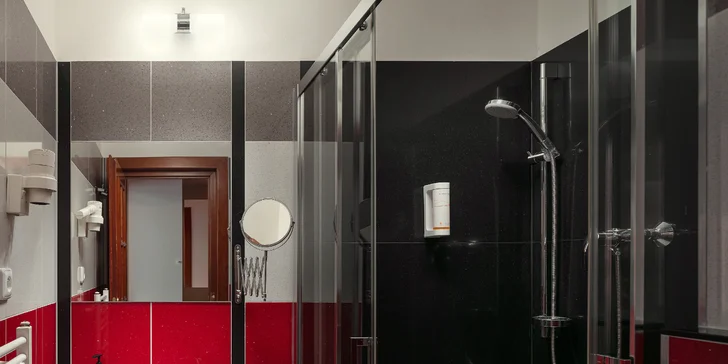 4* pobyt vo Varoch: strava, neobmedzený wellness, spa alebo beauty procedúry podľa balíčka