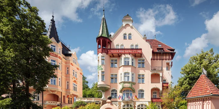 4* pobyt vo Varoch: strava, neobmedzený wellness, spa alebo beauty procedúry podľa balíčka