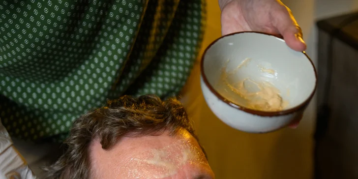 Zažite netradičný privátny pivný kúpeľ pre dvoch s neobmedzenou konzumáciou piva: samostatne aj s procedúrami