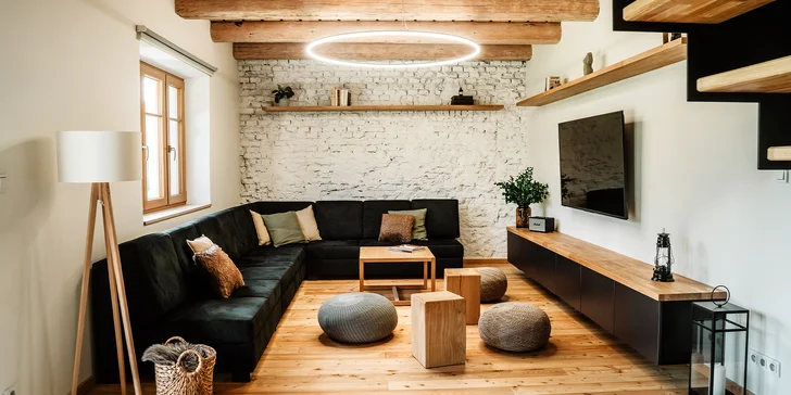 Luxusná vila v Beskydoch: krb, kúpací sud aj sauna