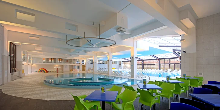 Chorvátske termály Jezerčica: 4* hotel s 8 bazénmi, plná alebo polpenzia