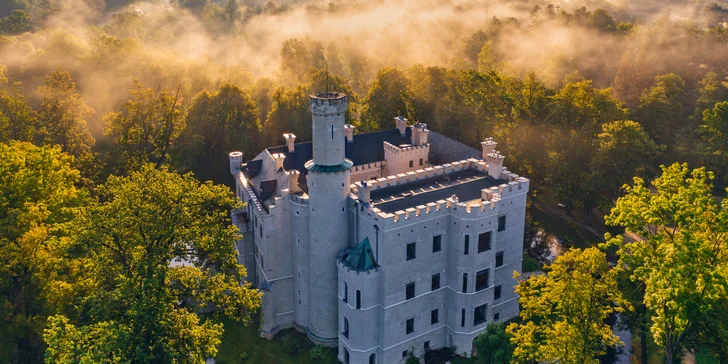 Zámocký pobyt v poľských Krkonošiach: raňajky, sauny aj vonkajšia vírivka