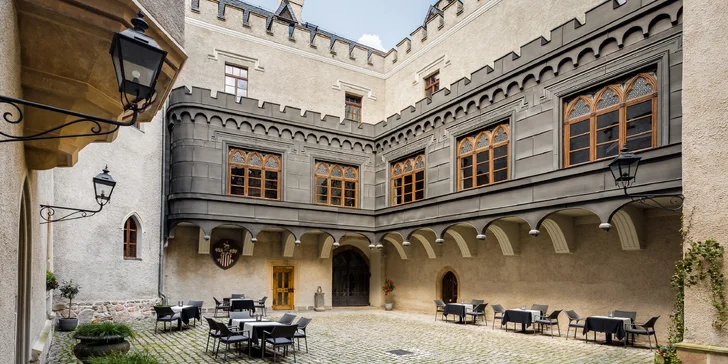 Zámocký pobyt v poľských Krkonošiach: raňajky, sauny aj vonkajšia vírivka