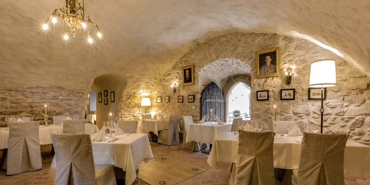 Zámocký pobyt v poľských Krkonošiach: raňajky, sauny aj vonkajšia vírivka