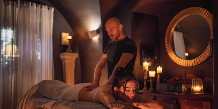 Zámocký pobyt v poľských Krkonošiach: raňajky, sauny aj vonkajšia vírivka