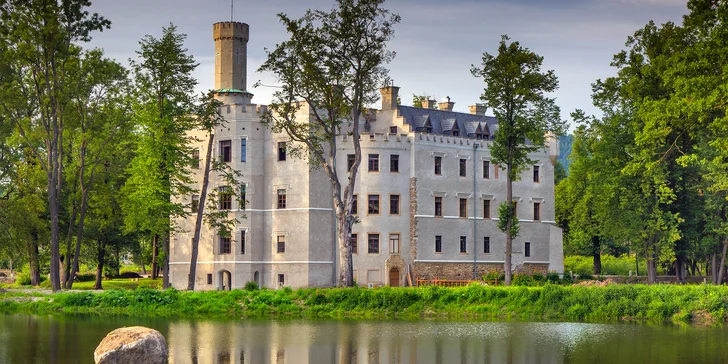 Zámocký pobyt v poľských Krkonošiach: raňajky, sauny aj vonkajšia vírivka