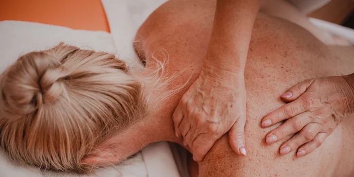 Polpenzia, masáž, perličkový kúpeľ aj parafínový zábal v samotnom srdci Karlových Varov