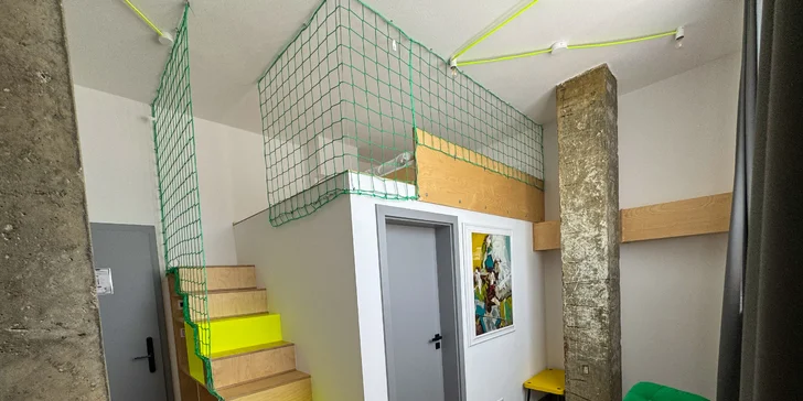 Pobyt v Klatovách v ikonickej budove telekomunikácií: možnosť VIP prehliadky, blízko centra