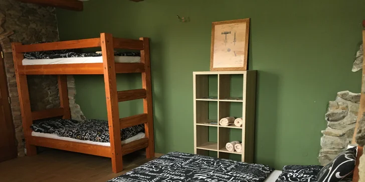 Dovolenka na juhu Moravy pre milovníkov vína: degustácia s neobmedzenou konzumáciou vína aj raňajky