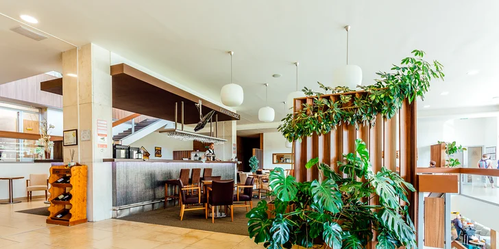 Relaxačný pobyt v Kúpeľoch Lúčky s procedúrami a vstupom do vonkajších bazénov