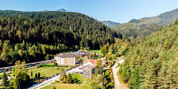 Relaxačný pobyt v Kúpeľoch Lúčky s procedúrami a vstupom do vonkajších bazénov