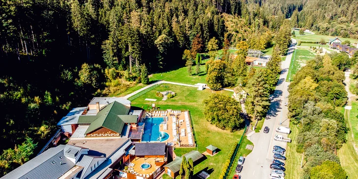 Relaxačný pobyt v Kúpeľoch Lúčky s procedúrami a vstupom do vonkajších bazénov