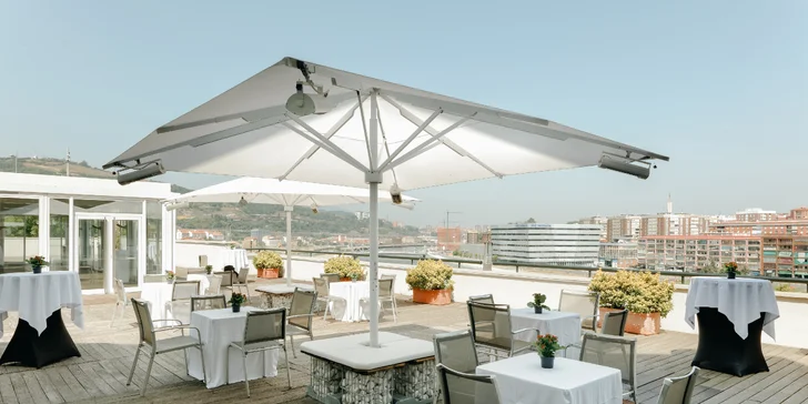 Spoznajte španielske Bilbao: moderný 4* hotel v centre mesta, raňajky, výlety do múzea aj na vyhliadku