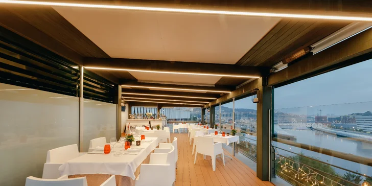 Spoznajte španielske Bilbao: moderný 4* hotel v centre mesta, raňajky, výlety do múzea aj na vyhliadku