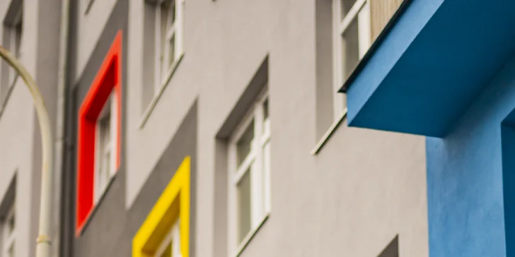 4* pobyt v modernej pražskej štvrti: hotel s raňajkami, wellness aj fitness, karta výhod