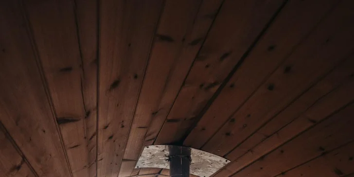 Glamping: vymakané iglu pri Prachovských skalách, relax vo wellness s možnosťou raňajkového koša