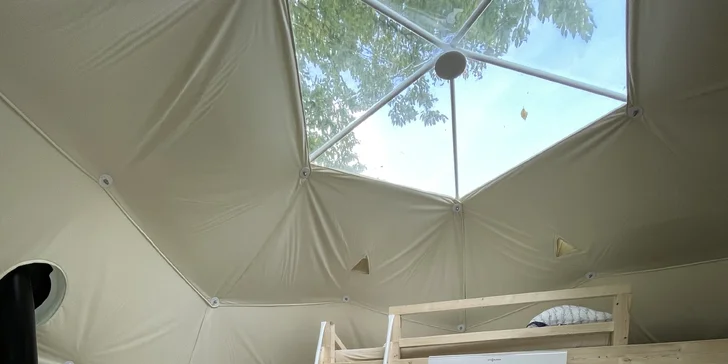 Glamping: vymakané iglu pri Prachovských skalách, relax vo wellness s možnosťou raňajkového koša