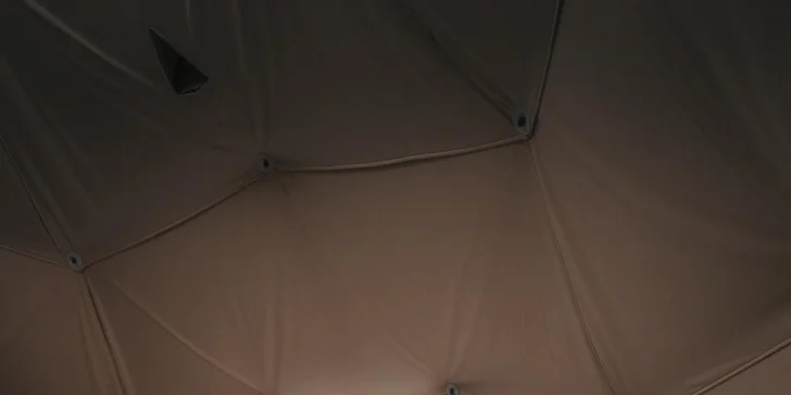 Glamping: vymakané iglu pri Prachovských skalách, relax vo wellness s možnosťou raňajkového koša