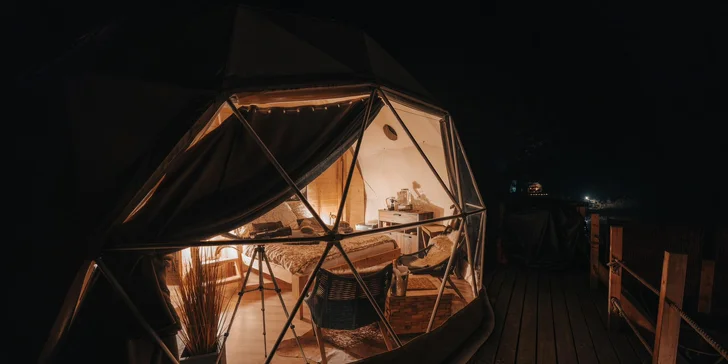 Glamping: vymakané iglu pri Prachovských skalách, relax vo wellness s možnosťou raňajkového koša