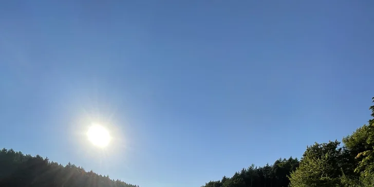 Glamping: vymakané iglu pri Prachovských skalách, relax vo wellness s možnosťou raňajkového koša