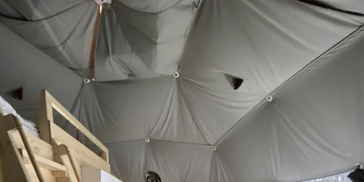 Glamping: vymakané iglu pri Prachovských skalách, relax vo wellness s možnosťou raňajkového koša