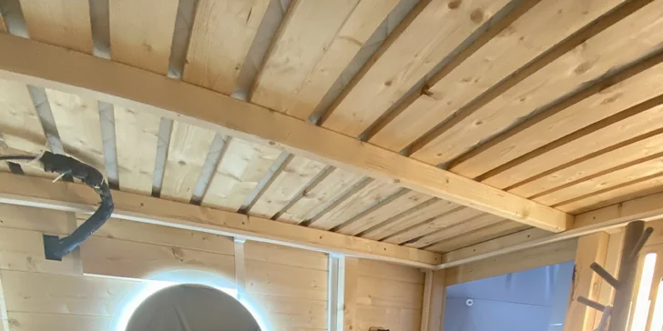 Glamping: vymakané iglu pri Prachovských skalách, relax vo wellness s možnosťou raňajkového koša