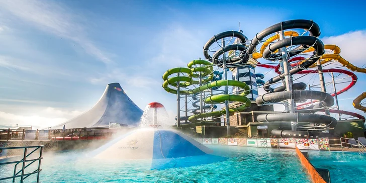 Pobyt v apartmánovom štúdiu v areáli Vodného parku Bešeňová so zľavou na vstupy