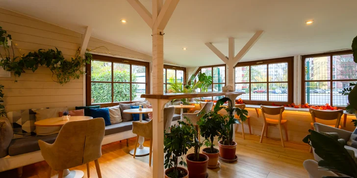 Horúca čokoláda, Matcha pumpkin spice či Tekvicové Latte s croissantom