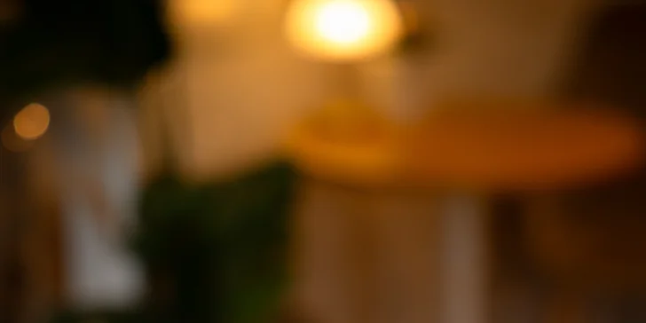 Horúca čokoláda, Matcha pumpkin spice či Tekvicové Latte s croissantom